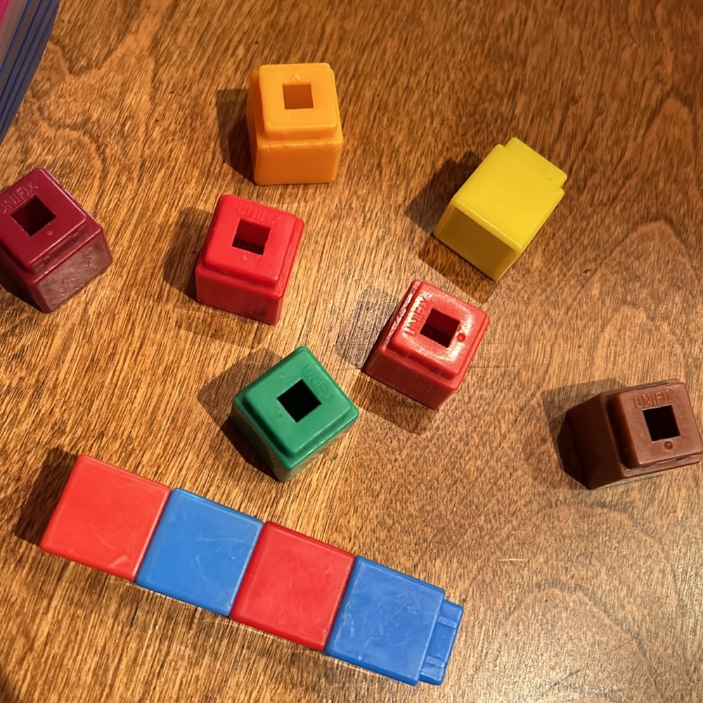 Unifix Cubes Math Lot Assorted - Picture 3 of 3